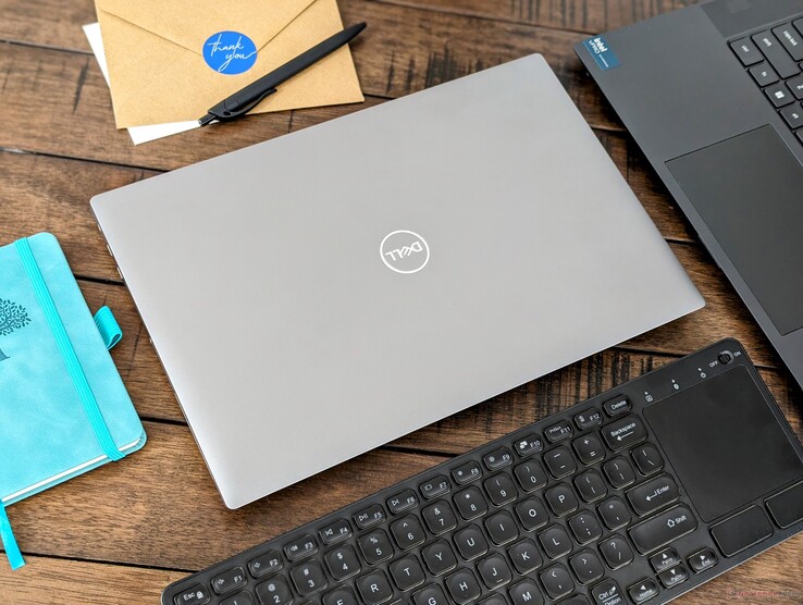 Dell Precision 5490 Dell Precision 5490