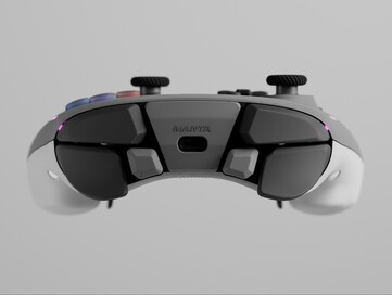 Genki Manta-controller bovenaan.