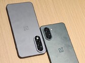 Uitgelekte afbeelding van de nieuwe OnePlus Ace 5-serie, met de Racing Edition met de Dimensity 9400e. (Afbeelding Bron: Experience More op Weibo)