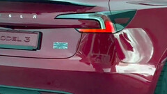 2024 Tesla Model 3 Performance met Ludicrous-badge (Afbeelding: Des Williams/X)