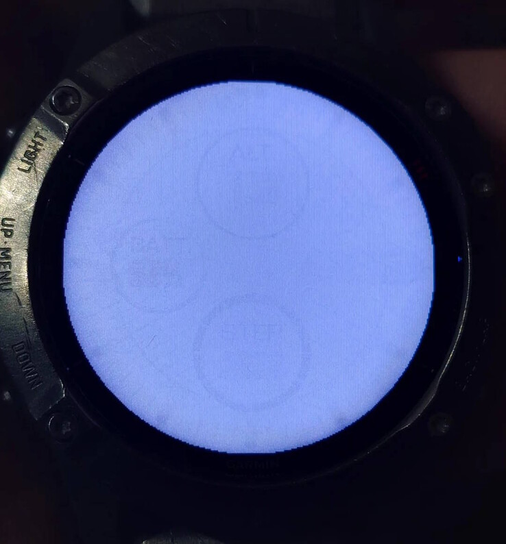 De Fenix 6 Pro met MIP-display kan ook door één enkele schakelaar worden bevestigd (Bildquelle: Johnno74, Reddit)