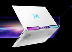 De Honor Win H9 heeft vier kleine ventilatoren aan de achterkant.