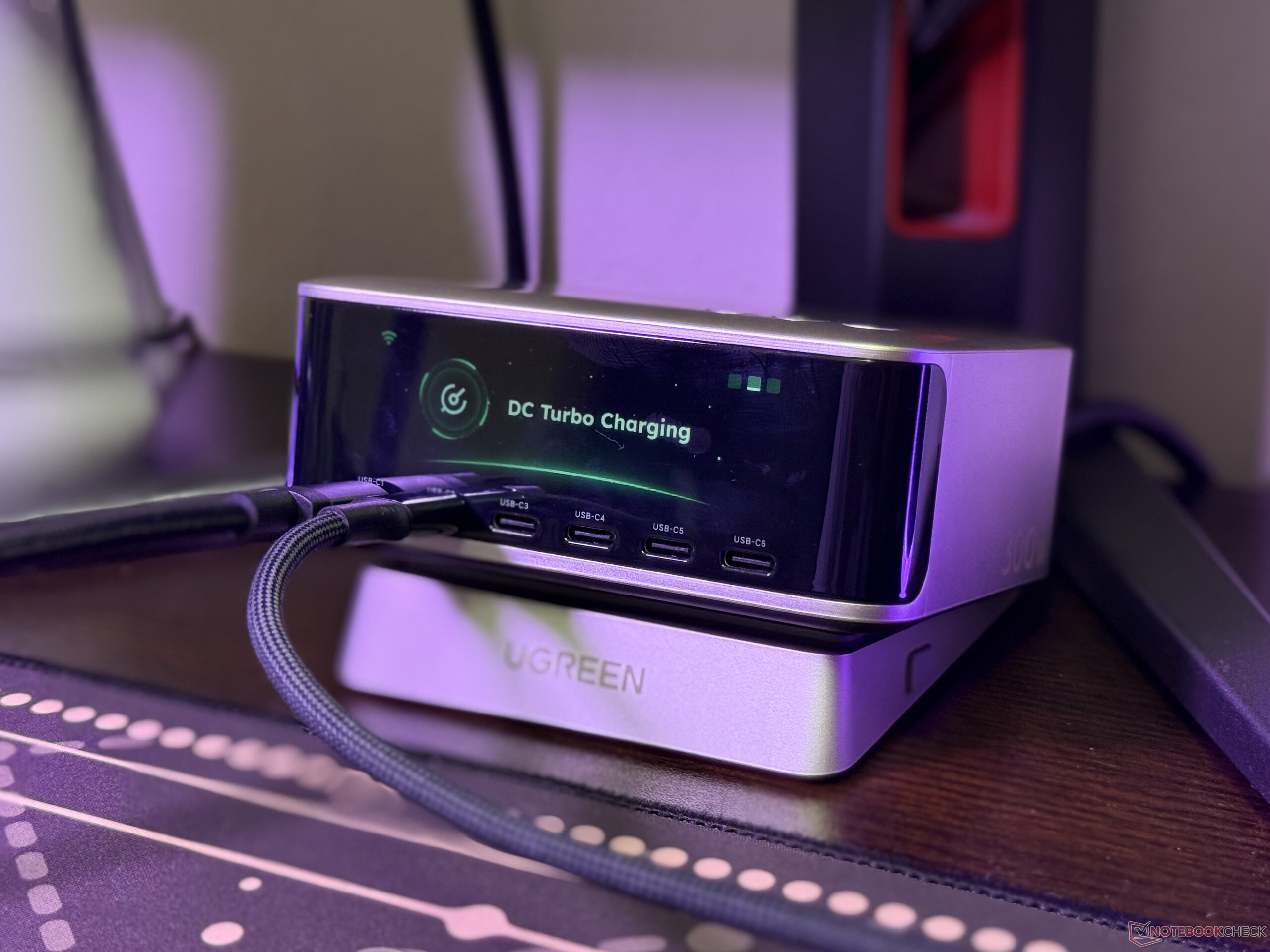 De Ugreen Nexode Pro 300W