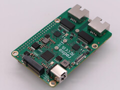 De Radxa Dual 2.5G Router HAT brengt ook NVMe SSD uitbreiding naar de Raspberry Pi 5 en andere SBC&#039;s van vergelijkbare grootte. (Afbeeldingsbron: Radxa)