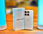 De Edge 70 Plus wil indruk maken met zijn grote accu en heldere scherm, maar vind je die niet ook elders bij Motorola?