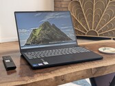Recensie van de Lenovo IdeaPad Slim 3 15IWC11: het prestatiedebuut van de Intel Wildcat Lake Core 7 350