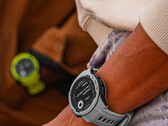 De Instinct 2-serie heeft zijn eerste stabiele software-update sinds enige tijd ontvangen. (Afbeelding bron: Garmin)