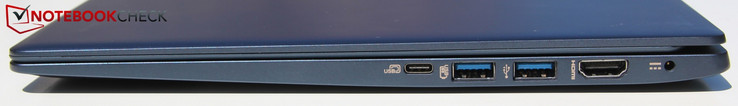 Rechterkant: USB-C 3.1, 2x USB-A 3.0, HDMI, stroomaansluiting