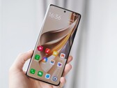 Het scherm van de Reno10 Pro Plus. (Bron: Digital Chat Station via Weibo)