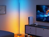 Een Matter-compatibele versie van de Govee Vloerlamp Basic (blauwe variant afgebeeld) is gearriveerd. (Afbeeldingsbron: Govee) 