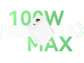 Huawei's nieuwe 100W snellader heeft drie poorten, maar u kunt er maar twee tegelijk gebruiken (Afbeelding bron: JD.com)