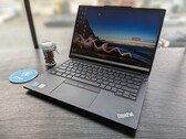 Lenovo ThinkPad E14 G5 Intel laptop test: Core i7-1355U vs. Ryzen 7 7730U