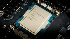 Intel heeft gisteren het vlaggenschip van de Core Ultra 285K processor onthuld, samen met de andere Arrow Lake-S CPU's.