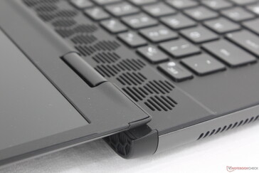 Het deksel kan volledig 180 graden open, in tegenstelling tot andere Alienware-laptops