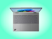 De IdeaPad 5 2-in-1 14Q8Y11 weegt 1,4 kg inclusief het IPS-scherm.