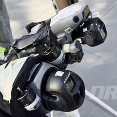 De DJI Mavic 4 Pro naast een Air 3S. (Afbeelding bron: via DroneXL & Jasper Ellens)