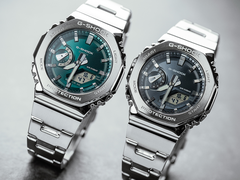Casio's G-Shock GM-2110D-3A1 (links) en GM-2110D-8A (rechts) horloges zijn nu verkrijgbaar in het Verenigd Koninkrijk. (Afbeeldingsbron: Casio)