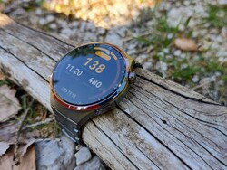 In review: Huawei Watch 4 Pro Space Edition. Testapparaat geleverd door Huawei Duitsland.