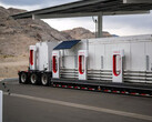 De mobiele Superchargers met Megapacks worden ingezet in noodgevallen (Afbeelding bron: Tesla)