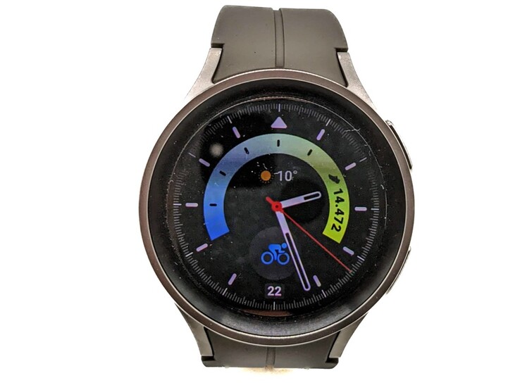 De kast van de Galaxy Watch5 Pro is gemaakt van titanium, het display wordt beschermd door saffierglas
