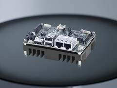 De MSI MS-Cf16 V3.0 is een nieuwe SBC met veel I/O-opties. (Afbeeldingsbron: MSI)