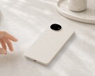 De Sharp Aquos Wish 6 heeft een opvallend ontwerp met een ronde cameramodule.