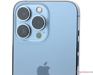 Apple gebruikte Sky Blue voor het laatst op een iPhone voor de iPhone 13 Pro-generatie. (Afbeeldingsbron: Notebookcheck)