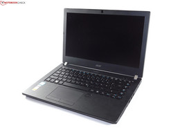 Acer TravelMate P449. Testmodel geleverd door notebooksbilliger.de