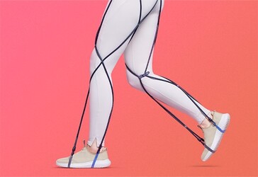 De Futto wearable helpt bij het optillen van het been en het goed neerzetten van de voet voor een beter looppatroon. (Bron: Yamada Orthopedische Kliniek)