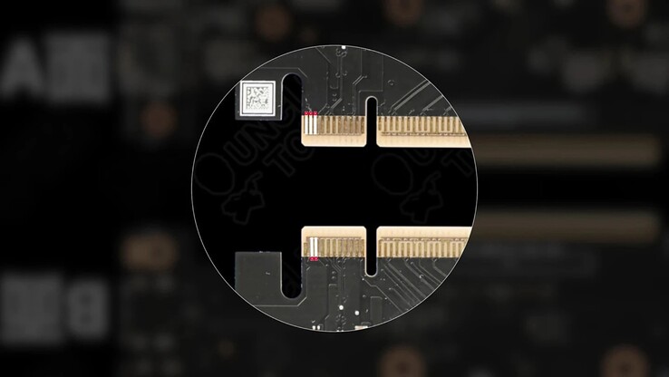 Asus integreerde 12-volt pinnen in een gewone PCIe-connector