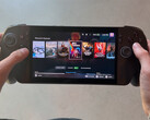 Bazzite OS lijkt een veel betere ervaring te bieden dan Windows 11. Afgebeeld: de gaming handheld waarop het eerstgenoemde OS draait. (Afbeeldingsbron: Cyber Dopamine)