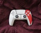 De Sony DualSense Wireless Controller - God of War 20th Anniversary Limited Edition is nu verkrijgbaar op PS Direct voor $84,99. (Afbeeldingsbron: PlayStation)