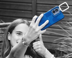 De HMD Fuse wordt geleverd met een behuizing met een uitklapbare LED-ring. (Afbeeldingsbron: HMD Global)