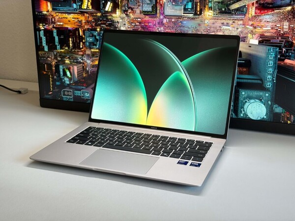 De MagicBook Pro 14 2026 heeft een 120Hz OLED-display.