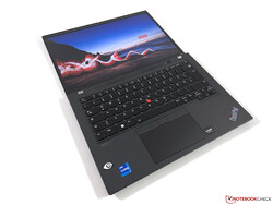Het testen van de Lenovo ThinkPad T14 G3. Testapparaat ter beschikking gesteld door campuspoint.de