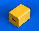 De Playdate AC Charger heeft een USB-A-poort. (Afbeeldingsbron: Playdate)