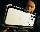 De iPhone 17 Pro Max heeft een 48MP telefotocamera met een 56% grotere sensor (Afbeeldingsbron: Apple)