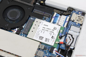 Optionele Intel XMM 7360 module biedt tot 4G LTE Cat. 10 snelheden volgens Intel