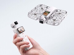 De Versa is zowel een gimbalcamera als een drone