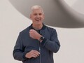 Rick Osterloh draagt de aankomende Pixel Watch. (Afbeelding bron: Google)
