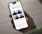 Een gebruiker in interactie met Grok AI via een smartphone (Afbeeldingsbron: Bryan M Wolfe/Digital Trends)