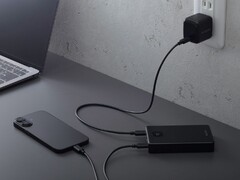 Elecom's eerste semi-solid-state powerbank