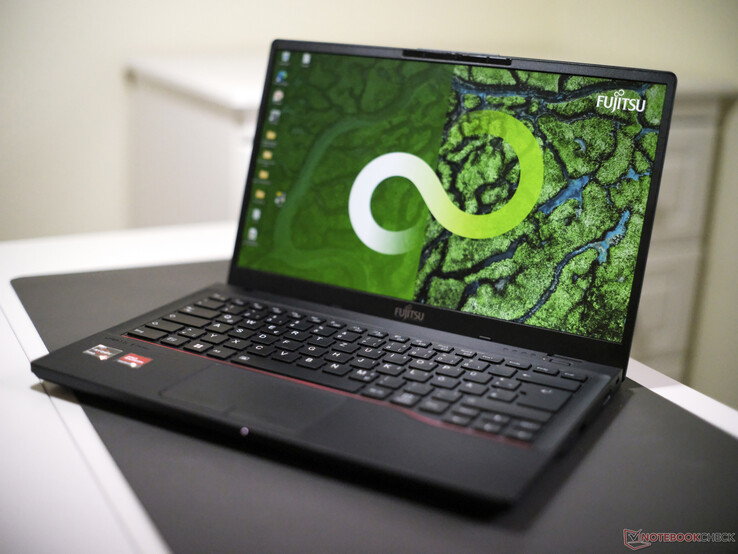 Fuhitsu LifeBook E5412A zakelijke laptop beoordeeld Fuhitsu LifeBook E5412A zakelijke laptop beoordeeld