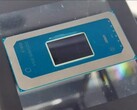 Intel Core Ultra 7 155H bevat 6 P-cores + 8 E-cores en 2 SoC-kernen met laag stroomverbruik. (Afbeeldingsbron: Intel)