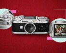 De Fujifilm Instax Pal 2 digitale camera is voorzien van fysieke bedieningsknoppen en heeft een retro-ontwerp.