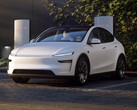 De nieuwe Tesla Model Y bij een Supercharger. (Afbeeldingsbron: Tesla)