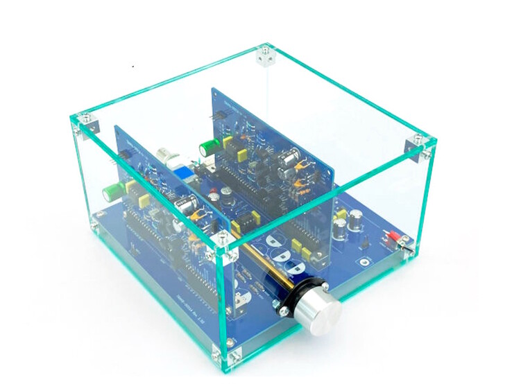 De Onkyo doe-het-zelf-koptelefoonversterkerkit gebruikt een volumeknop van hoge kwaliteit. (Afbeeldingsbron: Onkyo)