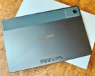 De Lenovo Tab K12 lijkt sterk op een andere tablet van Lenovo, maar heeft toch genoeg eigen kenmerken om interessant te zijn
