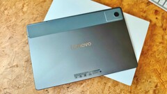De Lenovo Tab K12 lijkt sterk op een andere tablet van Lenovo, maar heeft toch genoeg eigen kenmerken om interessant te zijn