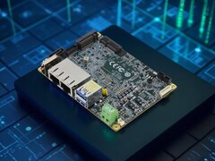 De Aaeon PICO-ARU4 single-board computer heeft 12-core Intel Core Ultra 200 CPU's. (Afbeeldingsbron: Aaeon, bewerkt)